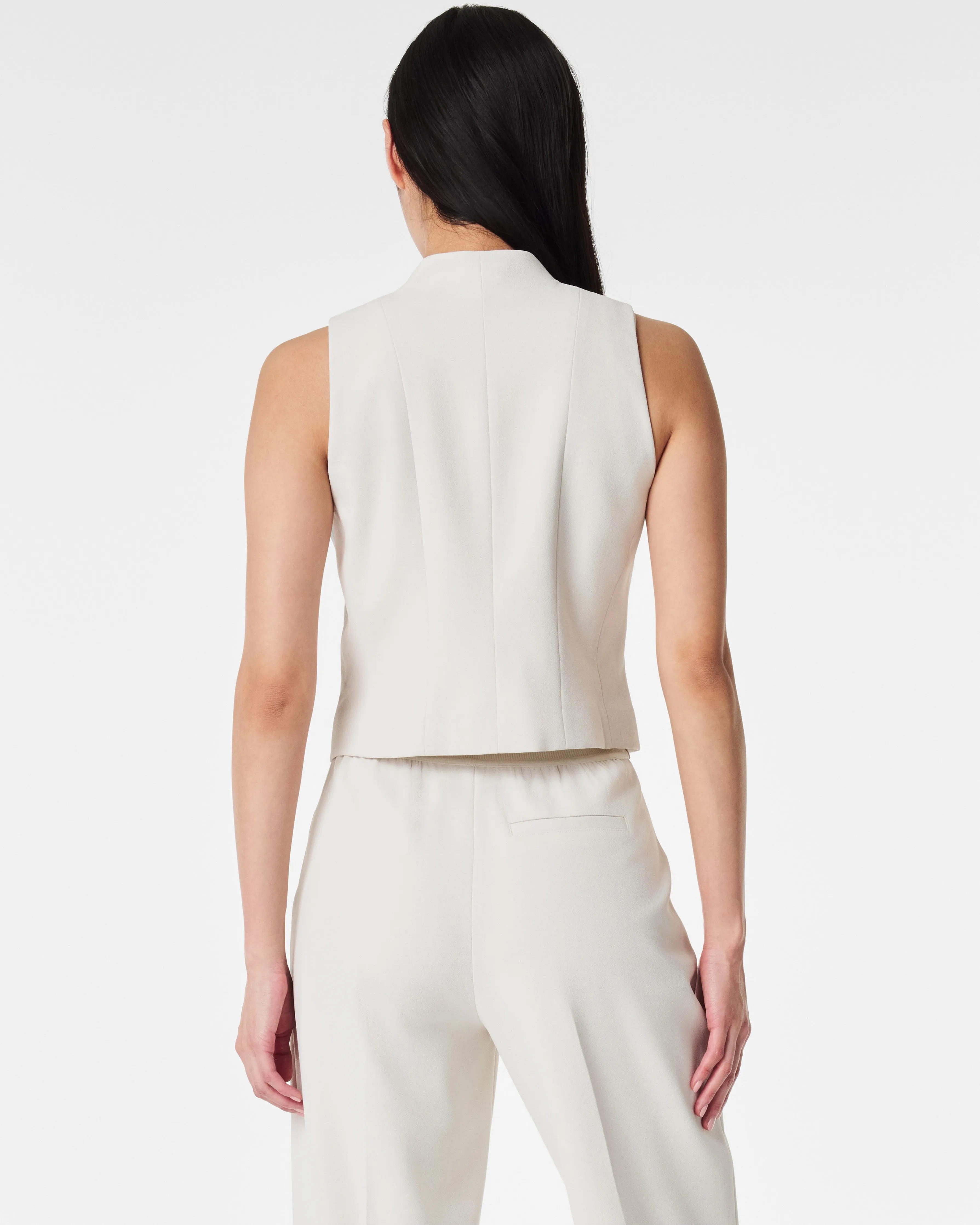 Carefree Crepe Vest Top With No-Show Coverage