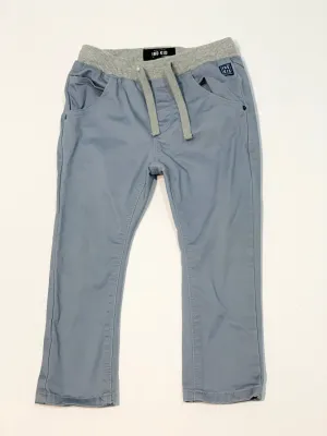Grey chinos - Size 2