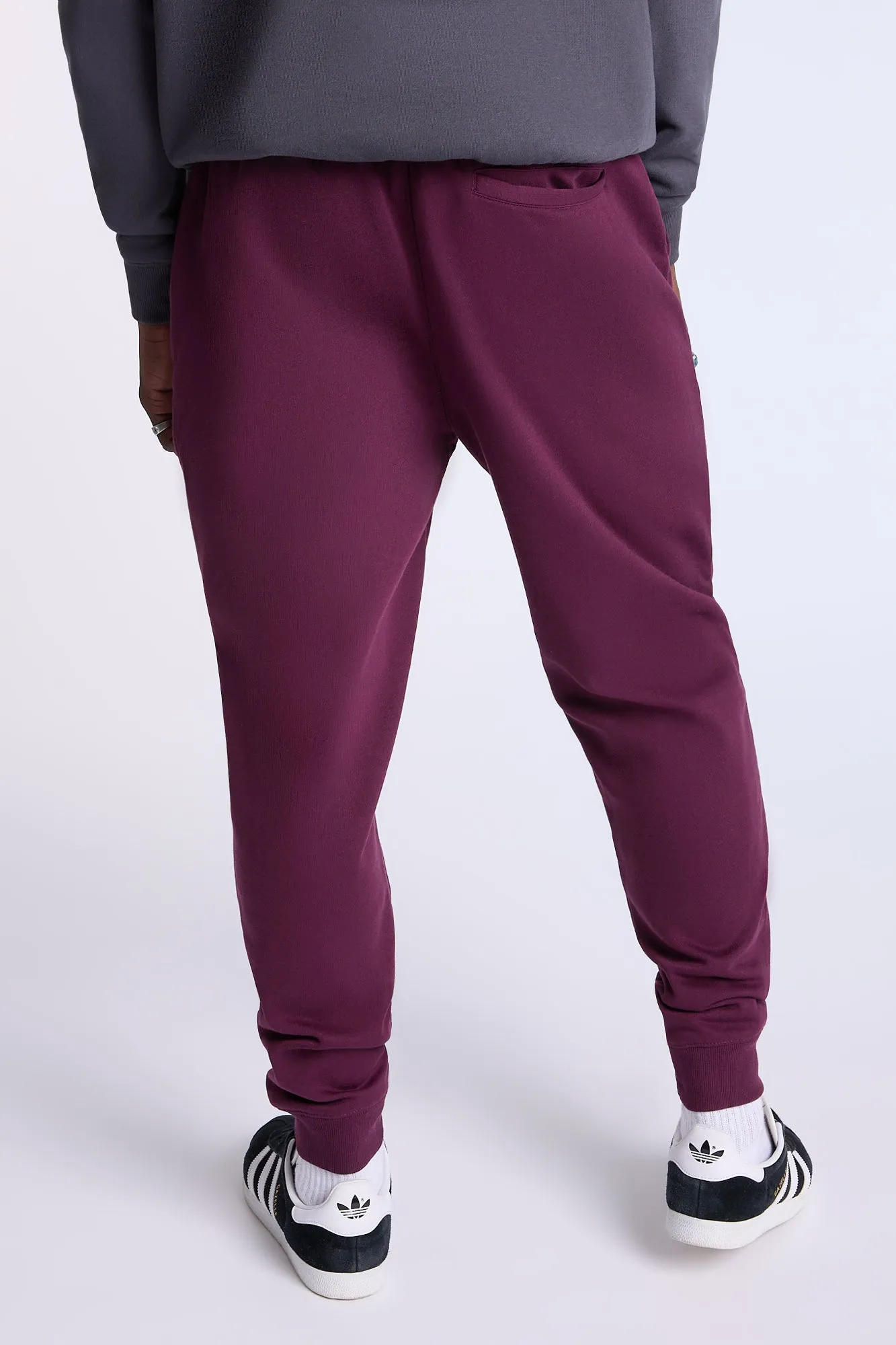 Jogger en molleton imprimé roses Arsenic homme