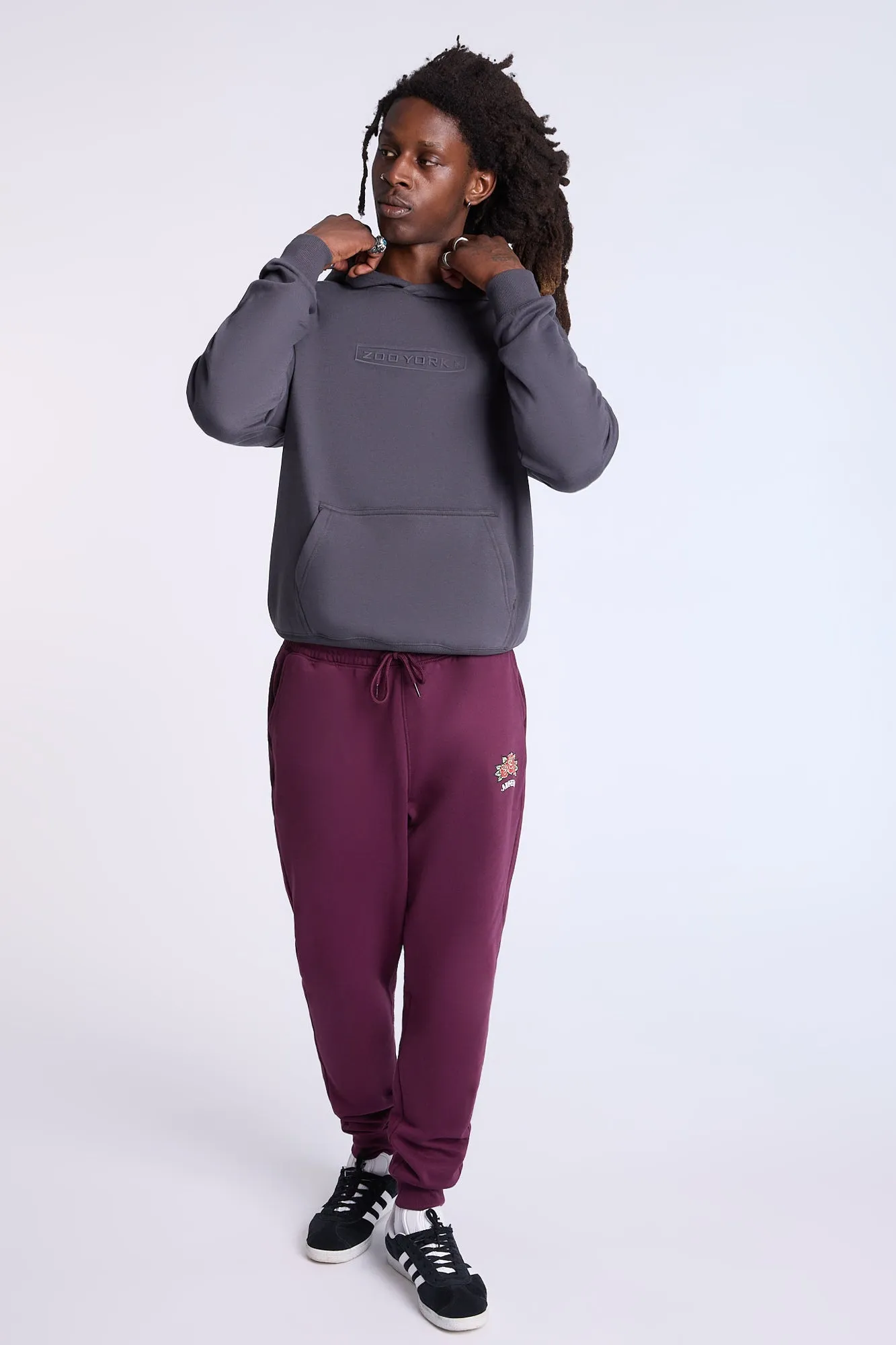 Jogger en molleton imprimé roses Arsenic homme