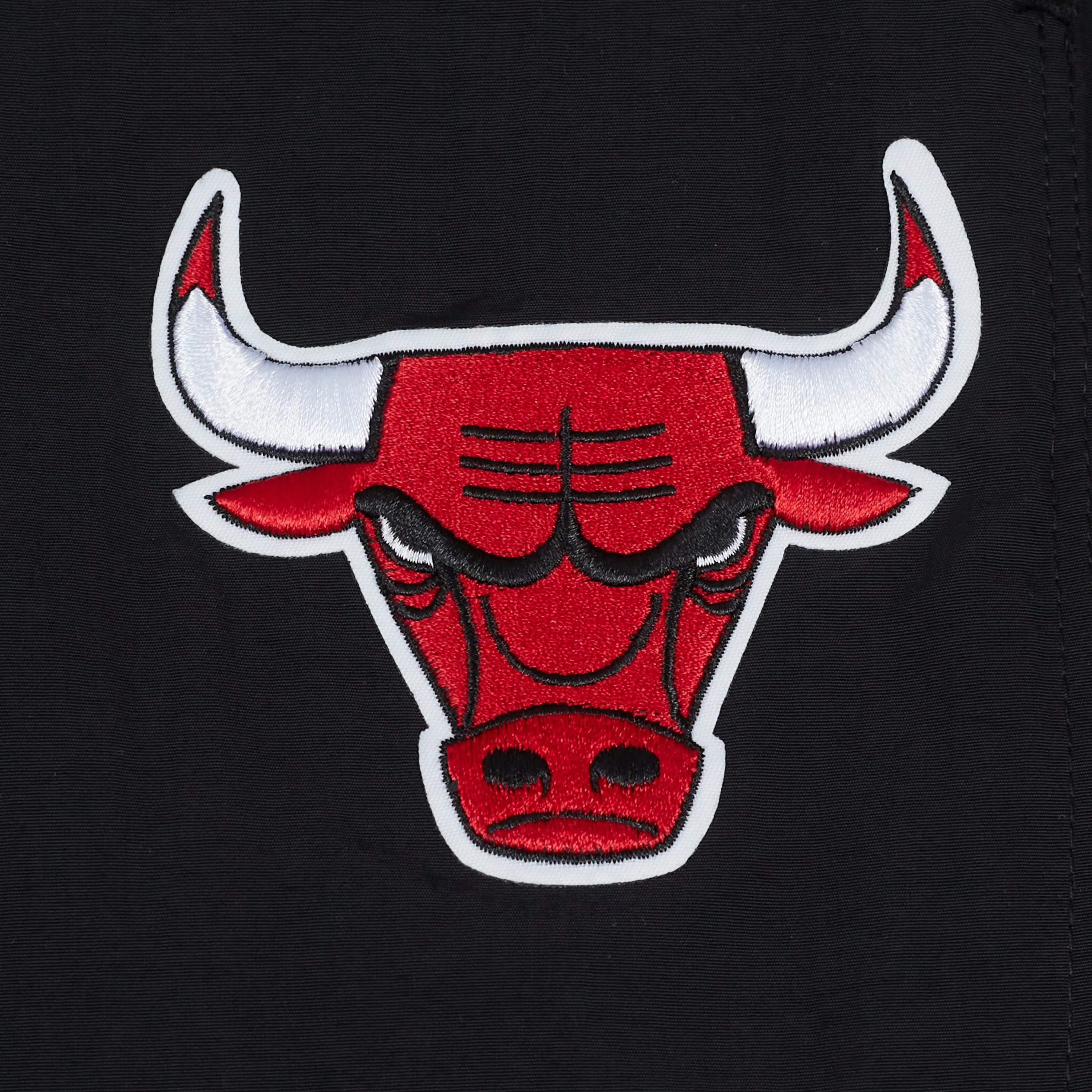 NBA CHICAGO BULLS CLASSIC WOMEN'S WIND WOVEN PANT (BLACK)