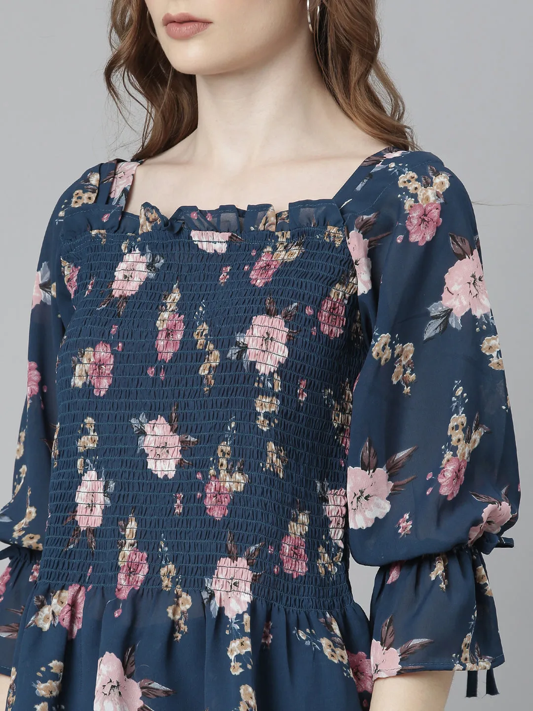 Women Teal Floral Printed Puff Sleeve Peplum Top